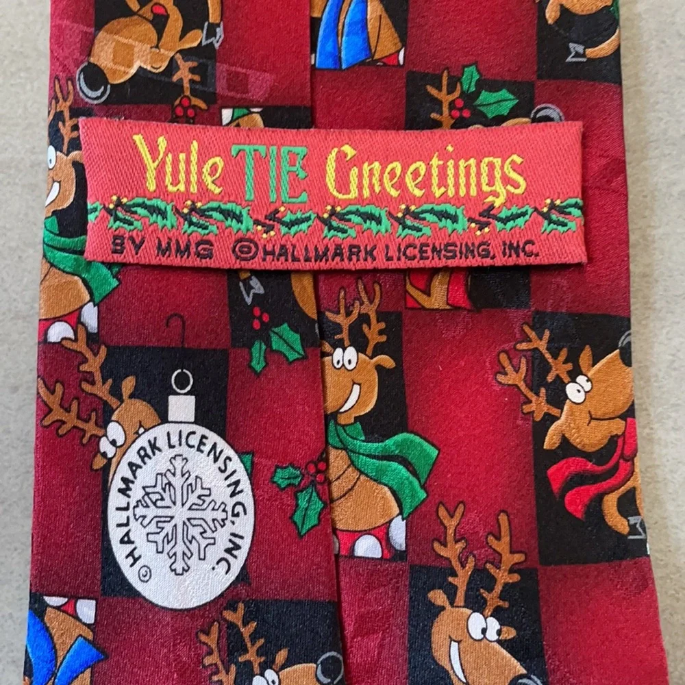 Vintage Hallmark Yule Tie Greetings Reindeer Christmas Tie Made in USA